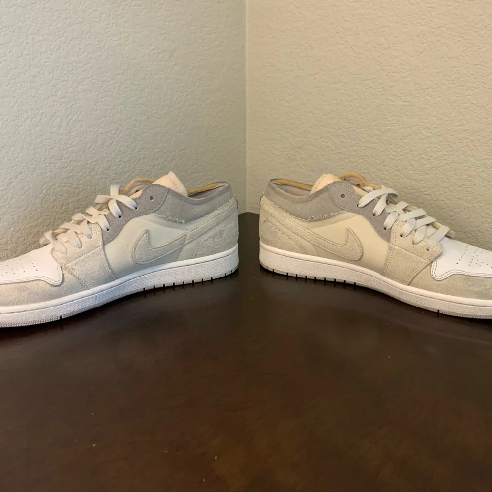 Nike Air Jordan 1 Low SE Beige White Gray Suede Leather Low Top  Men's Size 10.5